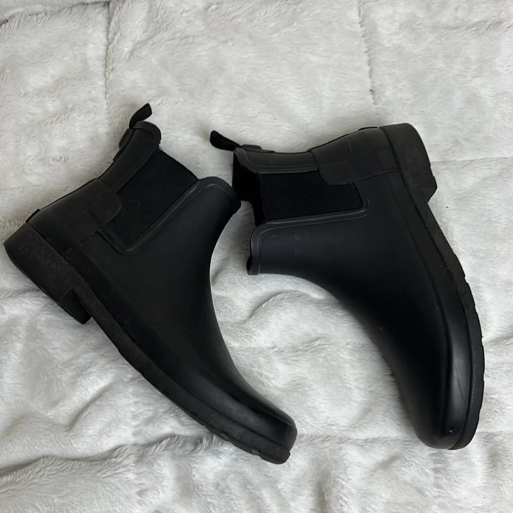 Hunter Women’s Black Refined Slim Fit Chelsea Ankle Rubber Boots Shoes - Sz 9/40